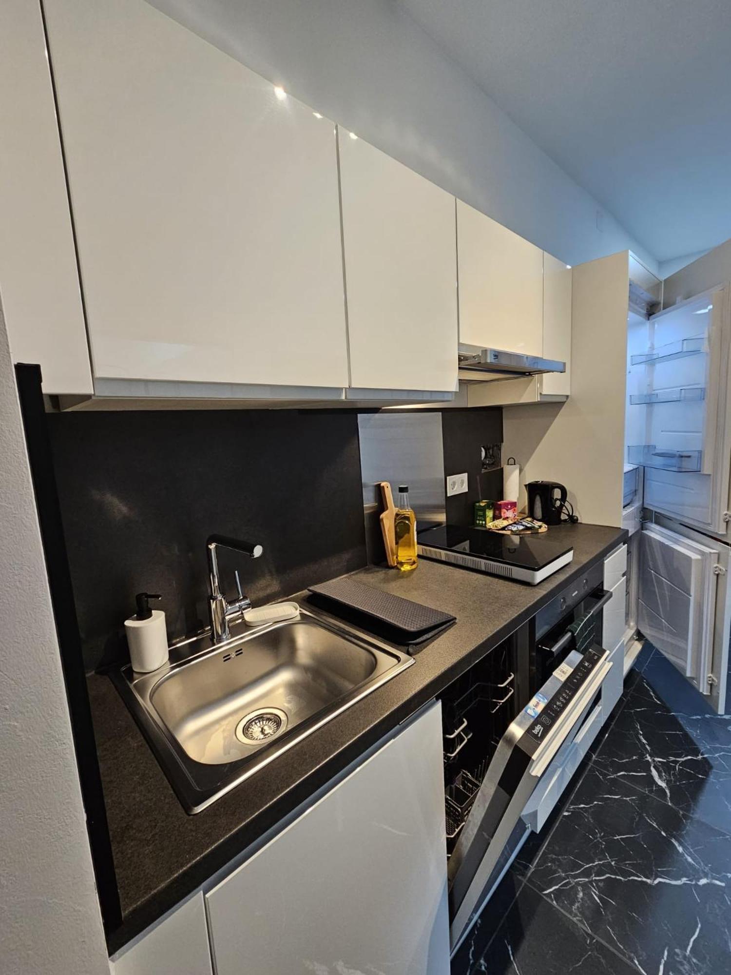 Apartment Cozy And Quit 1170